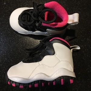 Retro Jordan 10s SIZE 3C